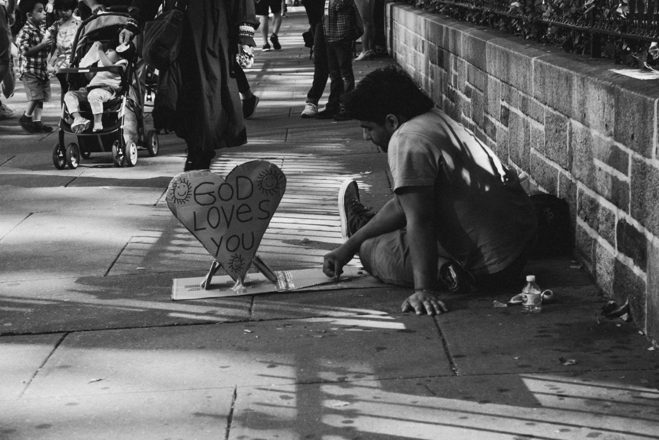 Feeding Neighbors - How Our Church Helps...